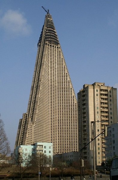 Hotel that took 25 Years to Build: The Ryugyong | Sometimes Interesting