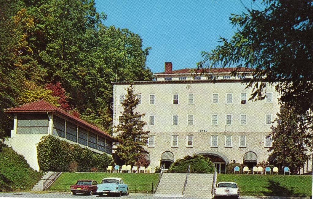 Pressmens-Home-Pressauna-Hotel