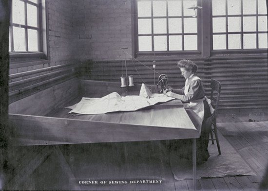 Ida Holdgreve, Wright Company seamstress and the first American woman to make a living building airplanes (circa 1911)