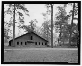 Overhills: Former Rockefeller Estate Sequestered on Fort Bragg ...